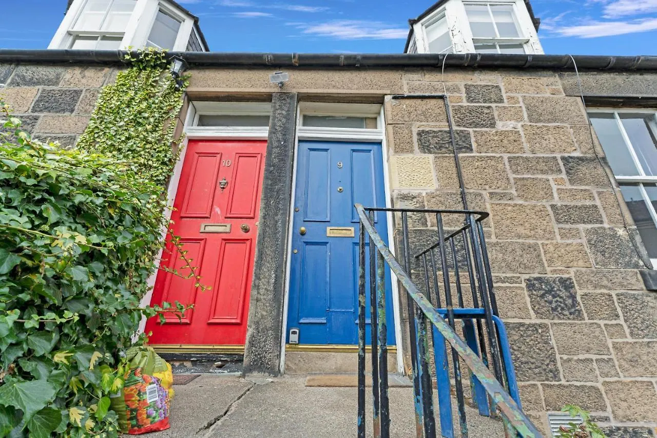 Stunning City Centre Town House City Centre Tatil Evi Edinburgh