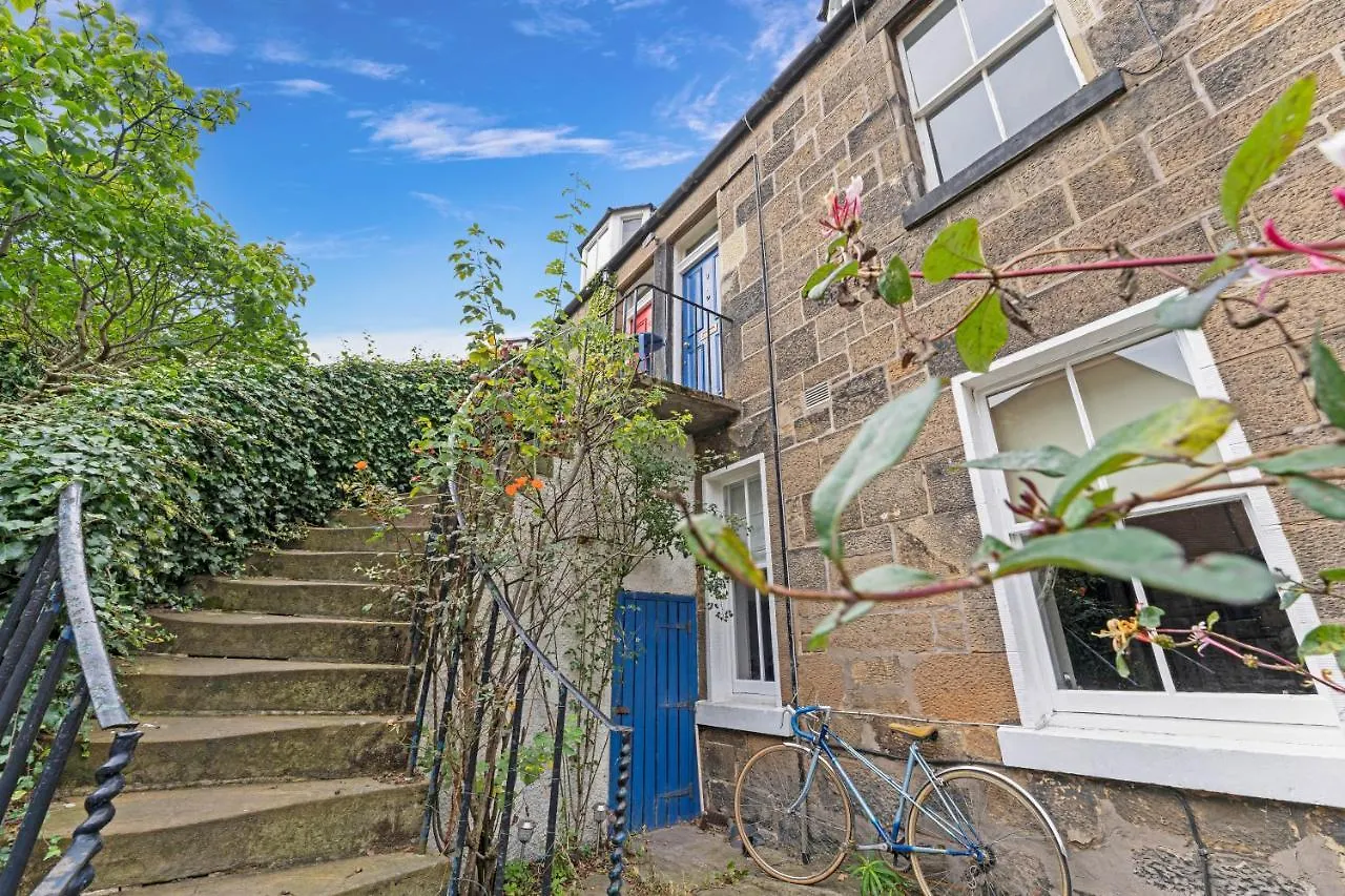 Stunning City Centre Town House City Centre Tatil Evi Edinburgh